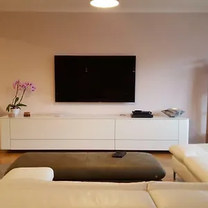 Nath Apartment Bremen